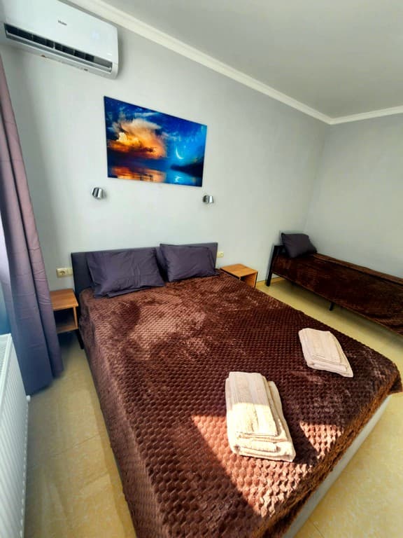 Пятиместный